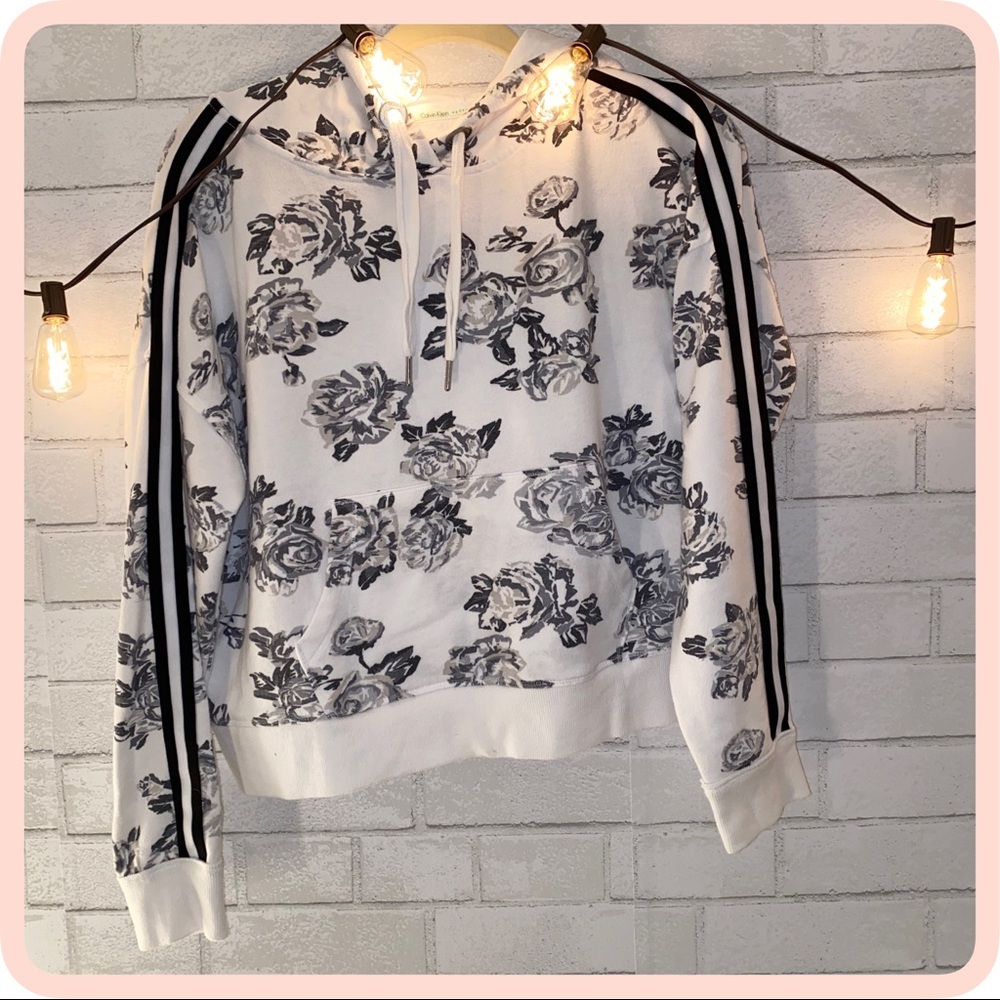 Cropped white Calvin Klein hoodie